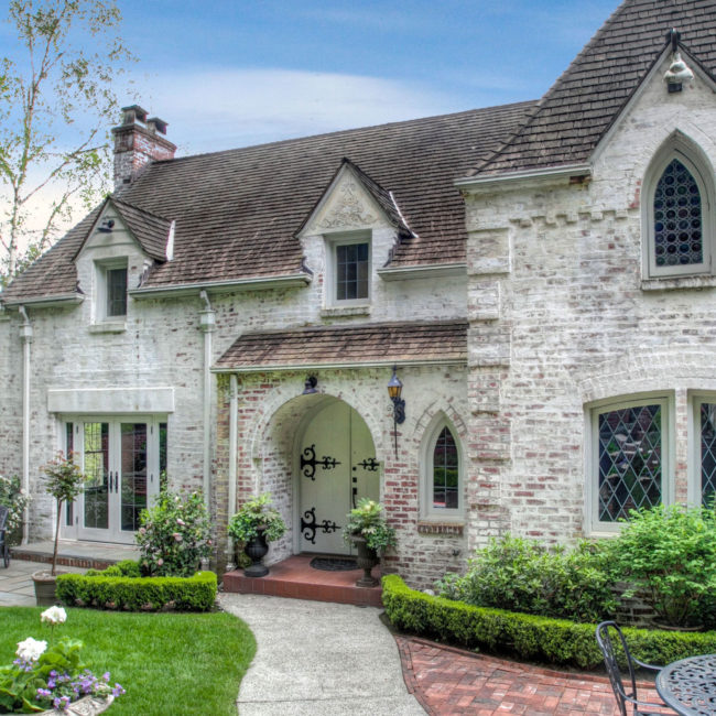 Interlaken Estate Exterior