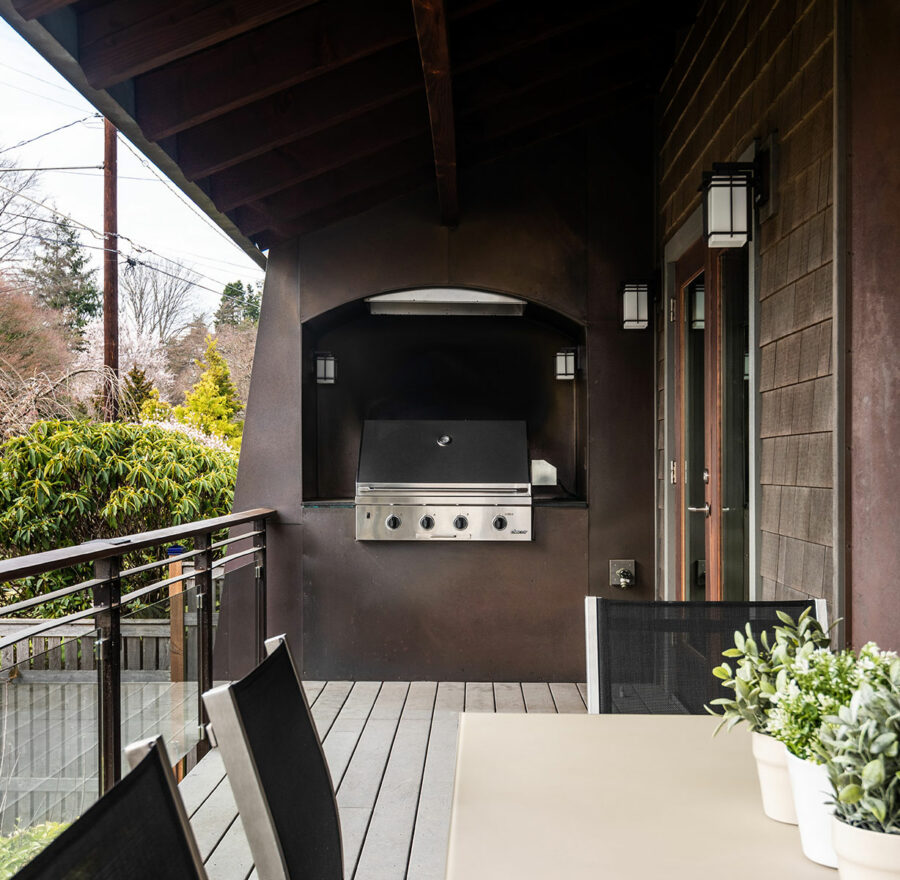 West Seattle Custom Dacor Grill