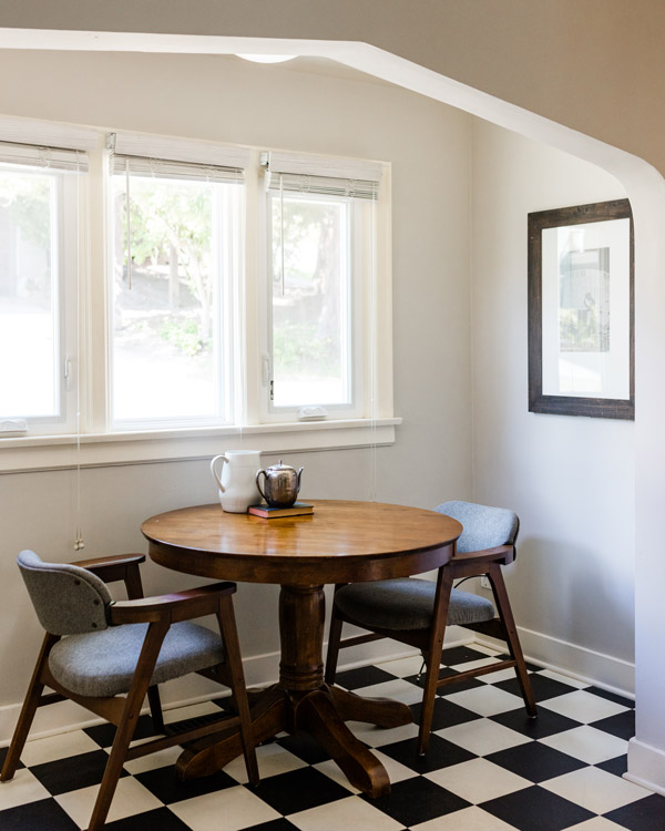 Heritage Madrona View Bungalow Kitchen Nook