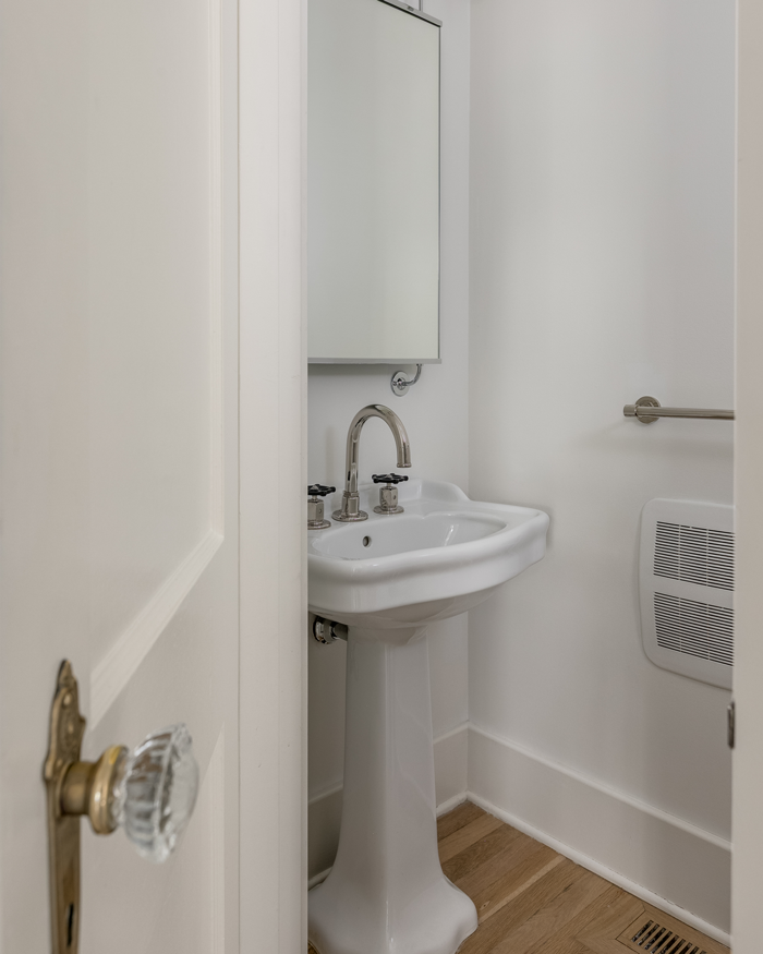 Madrona Colonial Powder Room