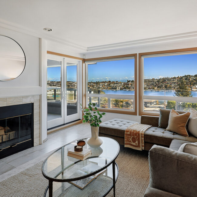 SLU View Condo Living Area